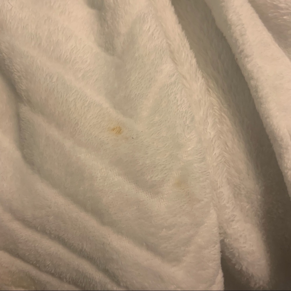 Ulta robe - Picture 6 of 6